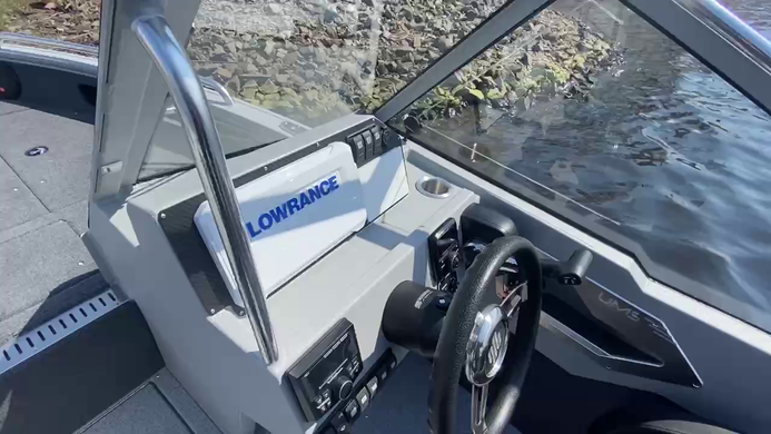 Катер UMS TUNA 585 Fishing